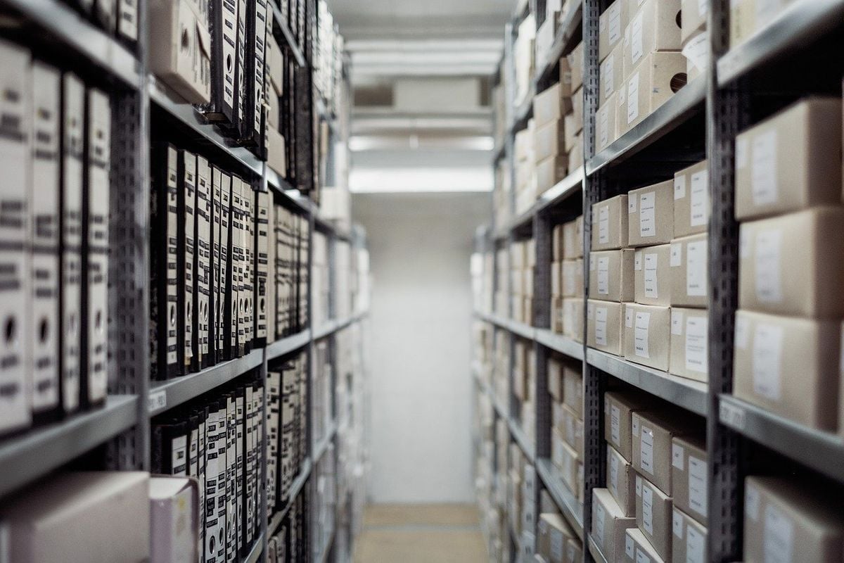 Boxes Shelves Folders